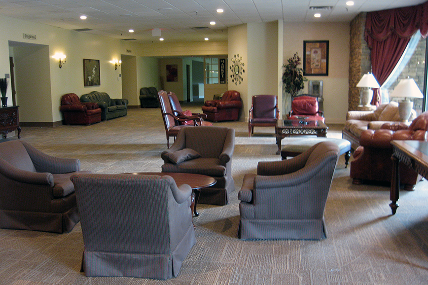 Mountain Laurel main lobby seating - large size