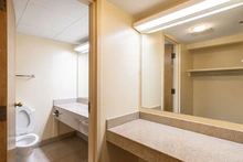 mlh-bathroom.jpg