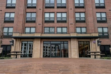 rr-entrance.jpg 